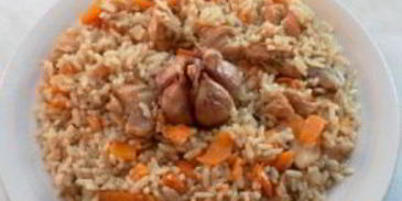 плов из куриных бедрышек