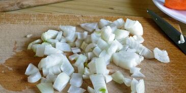 плов на сковороде со свининой