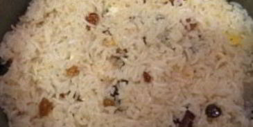 плов с яблоками