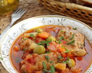 Фрикасе из курицы в томате