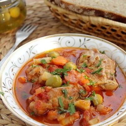 Фрикасе из курицы в томате