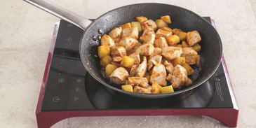 испанское рагу с курицей и картошкой