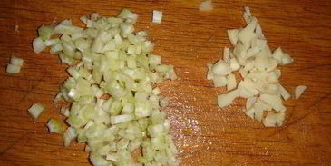 мясные рулетики с овощным рагу