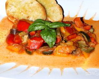 Овощное рагу на сковороде