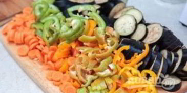 овощное рагу с фрикадельками