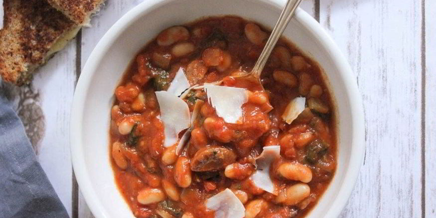 Рецепт овощного рагу с колбасой