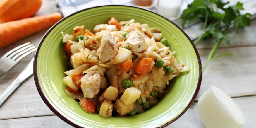 Рецепт овощного рагу с курицей с капустой и картошкой