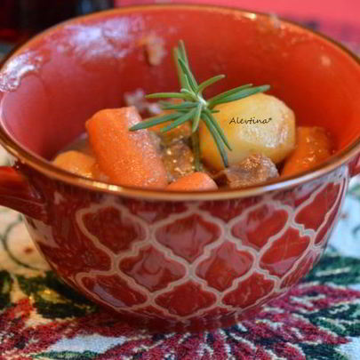 Рагу из говядины с овощами