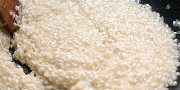 ризотто с гребешками и креветками