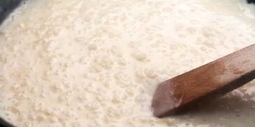 ризотто с гребешками и креветками