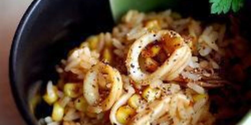 Рецепт ризотто с кальмарами и кукурузой