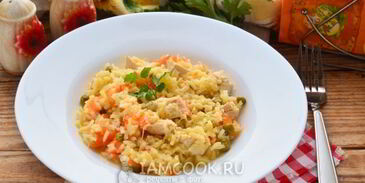 ризотто с курицей и овощами