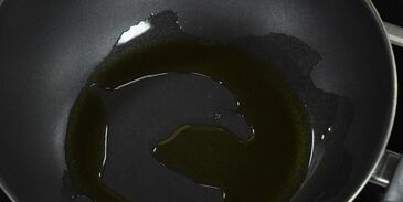 ризотто с морепродуктами и белыми грибами