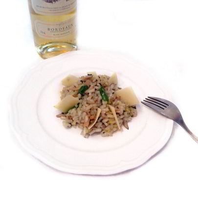 Ризотто с трюфельной пастой, белым вином и вешенками