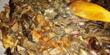 розовое ризотто с белыми грибами