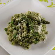 Рецепт Запеченного ризотто со спаржей, зеленым горошком и шпинатом