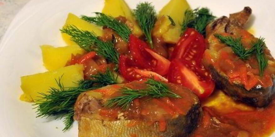 Рецепт горбуши, тушенной с овощами