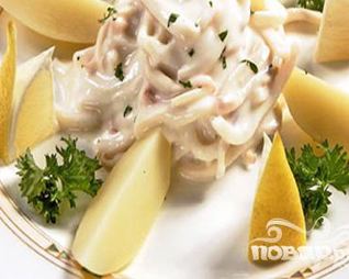 Кальмары в соусе