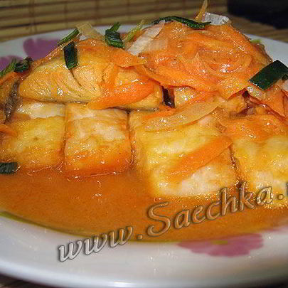 Камбала с овощами