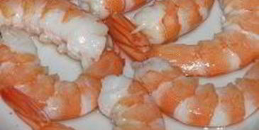 королевские креветки с базиликом и шпинатом