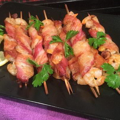 Креветки в беконе на гриле