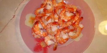 креветки жареные с чесноком