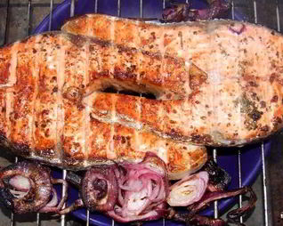 Семга на углях