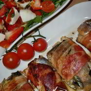 Рецепт Скумбрии, которой нравитси мужу с беконом и сыром