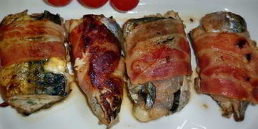 скумбрия, которая нравится мужу с беконом и сыром