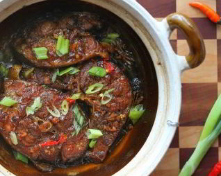 Тушеная зубатка