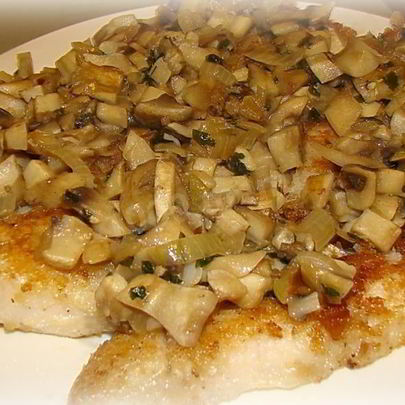 Жареная рыба с грибами