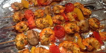 шашлычки из креветок