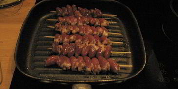 шашлычки из куриных сердечек