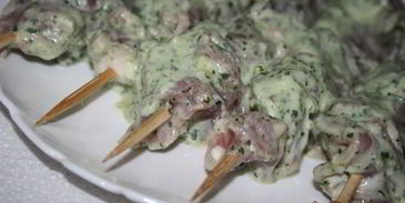 шашлычки из свиной вырезки в йогуртово-лимонном маринаде