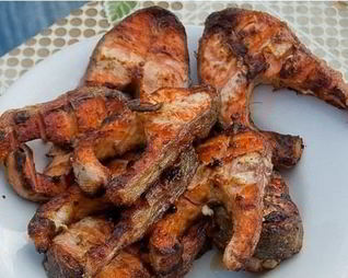 Шашлык из форели с лимоном и специями