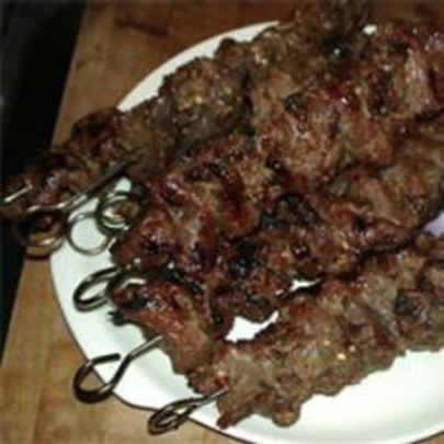 Шашлык из говядины в маринаде из красного вина