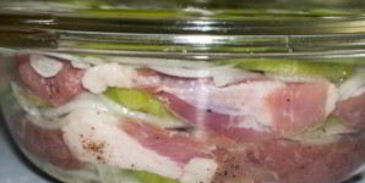 шашлык из свинины с киви