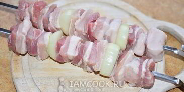 шашлык из свиной грудинки