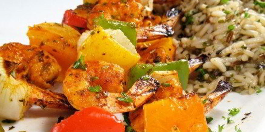 Рецепт шашлыков из креветок и манго в соке лайма