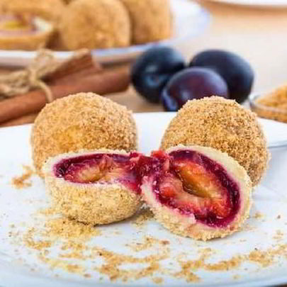 Сливовые клецки