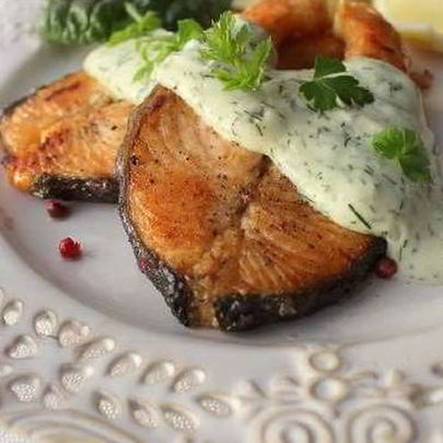 Рыбные стейки с пикантным соусом