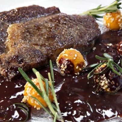 Шоколадный соус к стейку