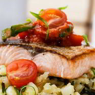 Рецепт Стейка из форели с картофелем