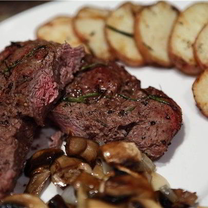 Стейк из говядины в аэрогриле