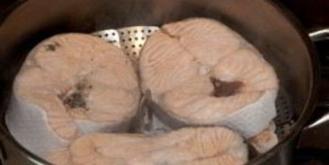 стейк из семги на пару