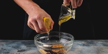 стейк лосося в медово-имбирном маринаде