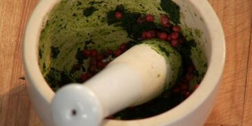 стейк с крабовым мясом и чесночным пюре