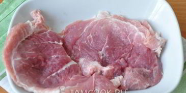 стейк с соусом из красного вина