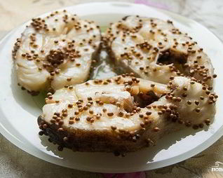 Стейк трески на пару