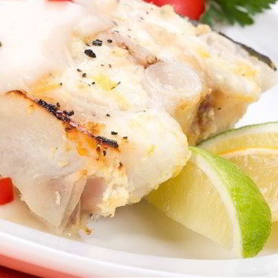 Стейки из палтуса в перце на гриле